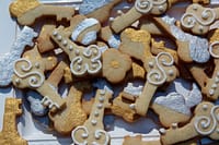 key-shaped-cookies-dede-wilson